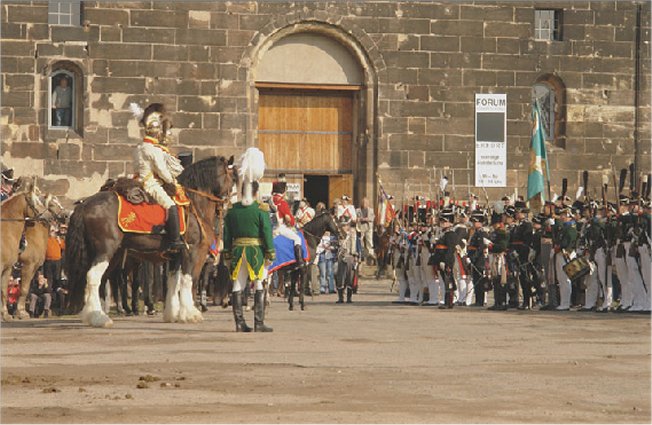 http://www.showmeyourpix.net/files/47/Cavalry%26Inf.jpg