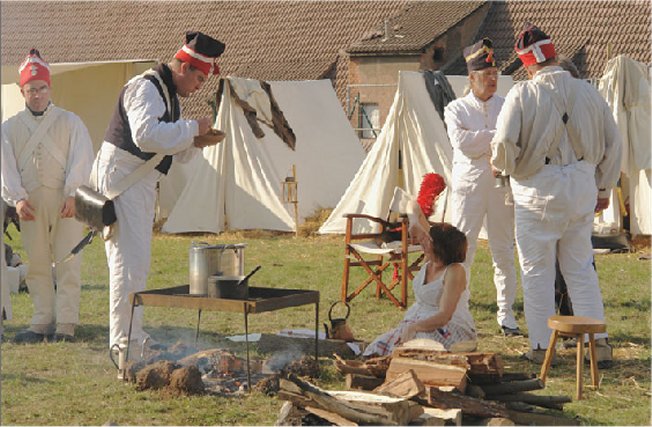 http://www.showmeyourpix.net/files/47/FrenchCampfire2.jpg
