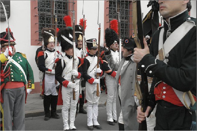 http://www.showmeyourpix.net/files/47/FrenchInfsalute.jpg