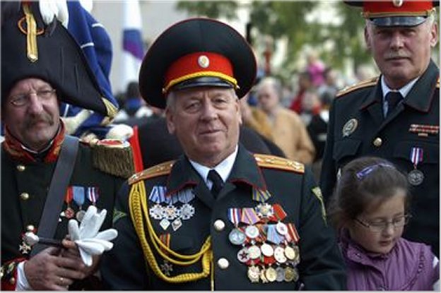 http://www.showmeyourpix.net/files/47/RussianOffPar1.jpg