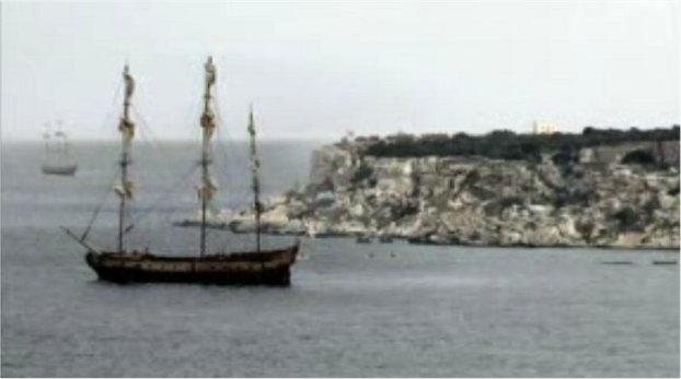 http://www.showmeyourpix.net/files/47/Shipfrigate3.jpg